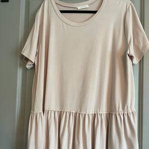 Ruffled short sleeve top